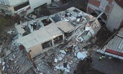 Gebze’de çöken bina enkazdan 2 cansız beden çıkarıldı