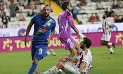 Antalyaspor, sahasında Rizespor’a 5-2 yenildi
