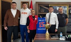Gölhisar Kaymakamlığı basketbol takımı Akdeniz yolunda