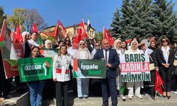"Gazze için sessiz çığlık" etkinliği Kars'ta da eş zamanlı gerçekleştirildi