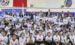 ABB’den “Fabrika Voleybol” projesine destek