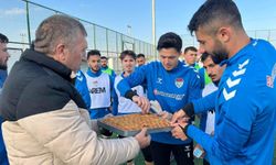 Kars 36 Spor taraftarlarından takıma moral ziyareti