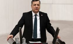 CHP'li Özgür Ceylan’dan çarpıcı iddia: 130 bin mülteci askerlik listesine alındı