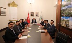 Kars’ta Kaymakamlar Toplantısı: İlçelerin çalışmaları masaya yatırıldı