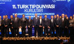 Bakan Memişoğlu 11. Türk Tıp Dünyası Kurultayı’nda konuştu