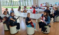 Sarıçam’da saz ve gitar kursları başladı