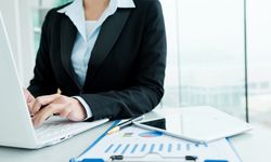 Sigortalı genç kadın sayısı 1 yılda 70 bin arttı