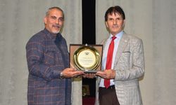 Depremin 3 Yıllık Acısını Taşıyan Şehrimden Uzakta Aldığım Ödül Unutulmaz Moral Oldu Bana