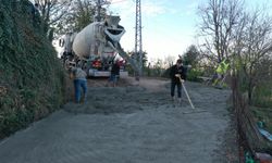 Çamaş'ta 3 kilometrelik beton yol çalışması başladı