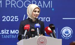 3 Aralık Dünya Engelliler Gününde 'Engelsiz Mobil Uygulama' programı hayata geçti