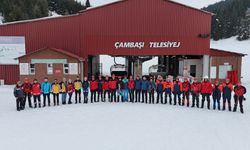 Zirvede hayat kurtaran tatbikat