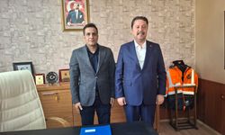 Belediye başkanından Karayolları şube şefine hayırlı olsun ziyareti