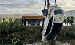 Antalya’da dereye düşen otomobilde kadın ölü bulundu