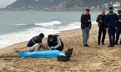 Alanya’da sahilde kadın cesedi bulundu