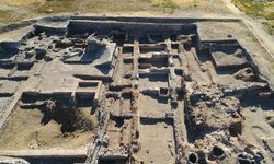 Kültepe Kaniş-Karum’da ilk kez mozaik kalıntılarına rastlandı