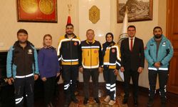 Vali Ziya Polat’tan acil sağlık personellerine anlamlı kabul: “İnsan Hayatına Dokunan Göreviniz Çok Kıymetli”