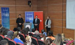 Kars’ta Yüzme Sporu Aday Hakem Kursu yoğun ilgiyle başladı