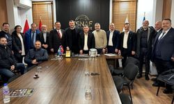 Türk iş adamları heyeti Prizrenli “Esnaf” Derneği’ni ziyaret etti