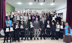 Rize’de Seçmeli Kur’an-ı Kerim dersini seçen öğrencilere manevi hediye