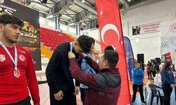 U-17 Serbest ve grekoromen Grup Güreş müsabakaları tamamlandı