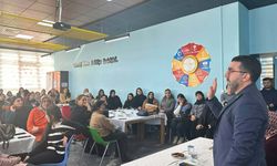 AK Parti Kars Milletvekili Adem Çalkın, “Köklerden Geleceğe Kadın Çalıştayı”na katıldı