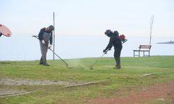 Giresun Belediyesi sahil bandında bakım onarım yapıyor