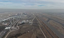 Esenboğa Havalimanı’nda 3’üncü pist ve yeni kontrol kulesi hizmete açıldı