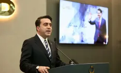 Hadi Turus: Türkiye Bursları, dünyanın geleceğini inşa eden bir irfan hareketidir