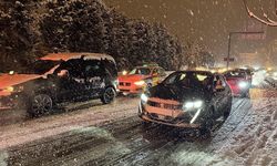 İstanbul’da kar yağışı ulaşımı olumsuz etkiledi