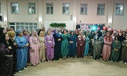 Yöresel Kıyafetler Şarkikaraağaç’ı salladı