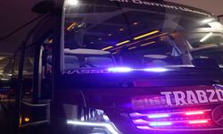 Trabzonspor takım otobüsüne Antalya’da taşlı saldırı