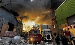Mersin’de geri dönüşüm tesisinde yangın paniği