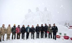 Kars Valisi Ziya Polat, ​Kardan Heykeller çalışmalarını yerinde inceledi