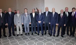 Vali Köşger Adanalılarla vedalaştı