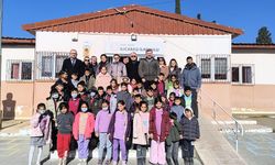 Aydın'da okul bahçeleri fidanlarla buluştu