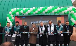 Bakan Bak, Iğdır Şehir Stadyumunun açılışını yaptı