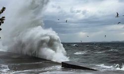 Meteoroloji'den Batı’ya fırtına ve sağanak uyarısı