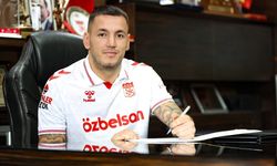 Sivasspor eski golcüsünü geri getirdi: Rey Manaj yeniden Sivasspor’da