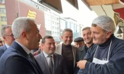 Sözleriyle gündem olan Rizeli esnafı Vali Baydaş ziyaret etti