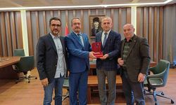 Timbir'den Gaziosmanpaşa Kaymakamına plaket