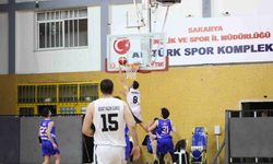 Büyükşehir basketbol Antalya’da galibiyet için parkeye çıkacak