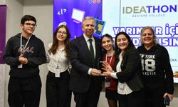 Mansur Yavaş, IDEATHON'da gençlerle bir araya geldi