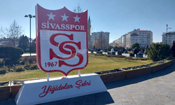 Sivasspor logosu tekrardan yerini aldı