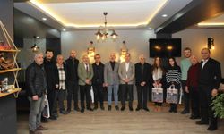 Vali Eldivan, gazetecilerle bir araya geldi