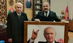 MHP Burdur İl Başkanı Gültekin Oktay görevinden ayrıldı