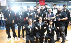 AİÇÜ'de düzenlenen ÜNİLİG Voleybol Bölgesel Lig Müsabakaları sona erdi