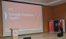 Amasya'da "Gençlik Politika Belgesi Vizyon Çalıştayı"gerçekleştirildi