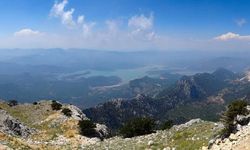 Isparta, Antalya ve Burdur’u aynı anda görme keyfi