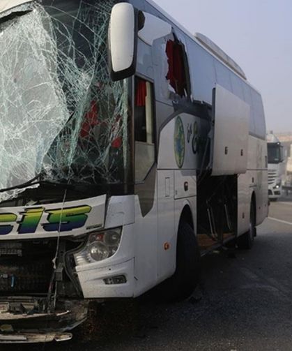 Erzurum’da yolcu otobüsü ile tır çarpıştı: 11 yaralı