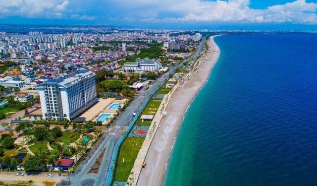 Turizmin başkenti Antalya'da ithalat ihracatı geçti: Antalya, almaktan çok sattı